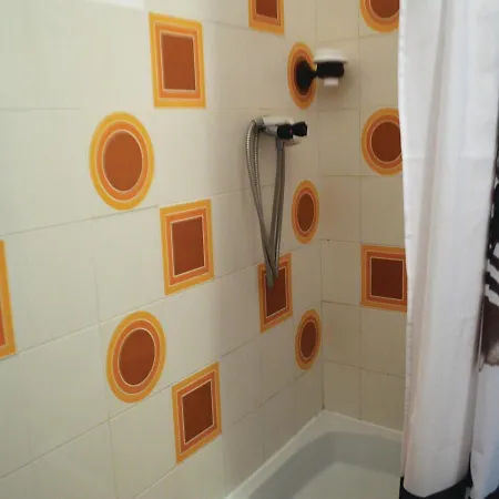 Two-bedroom Holiday In 度假居 *